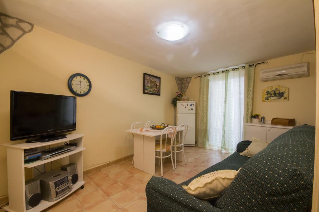 Alfa Quadro Bed and Breakfast Agrigento Esterno foto