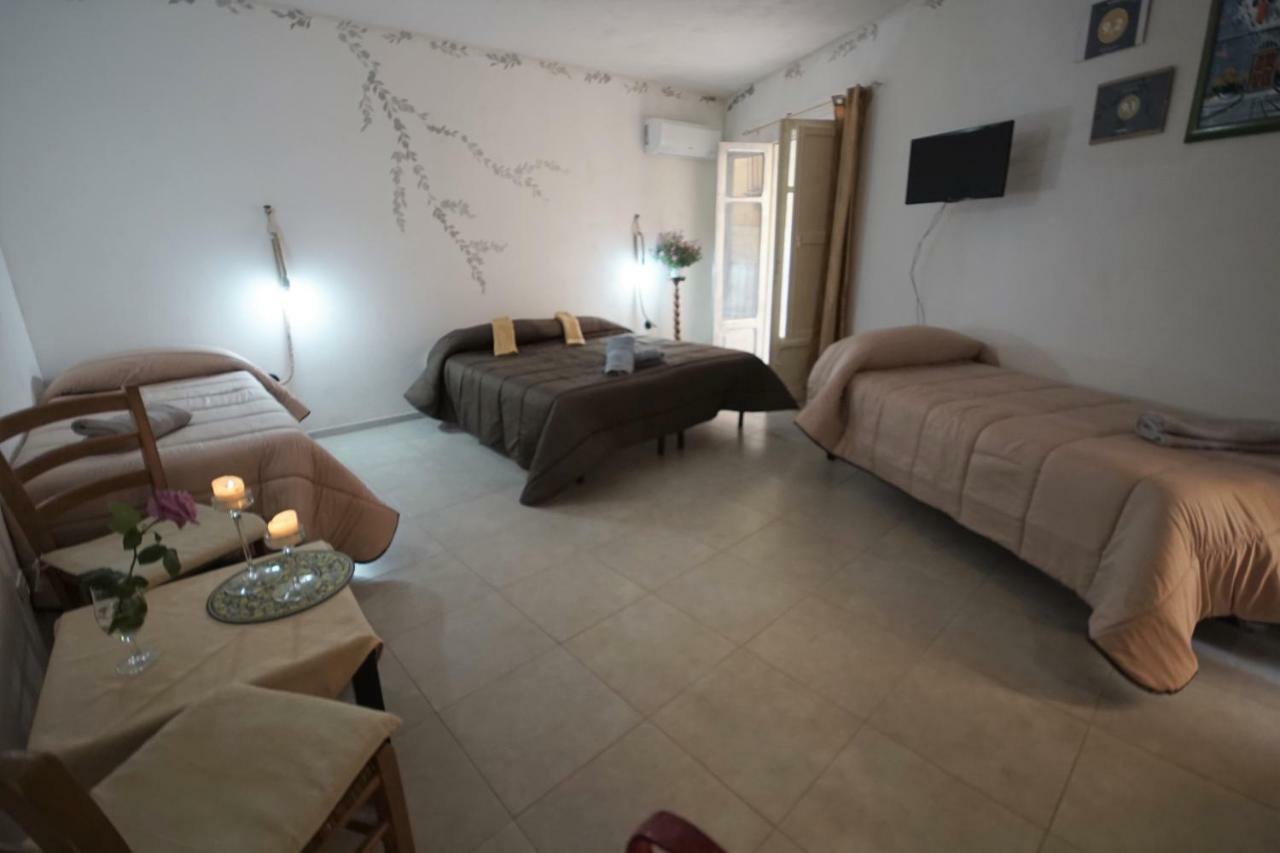 Alfa Quadro Bed and Breakfast Agrigento Esterno foto